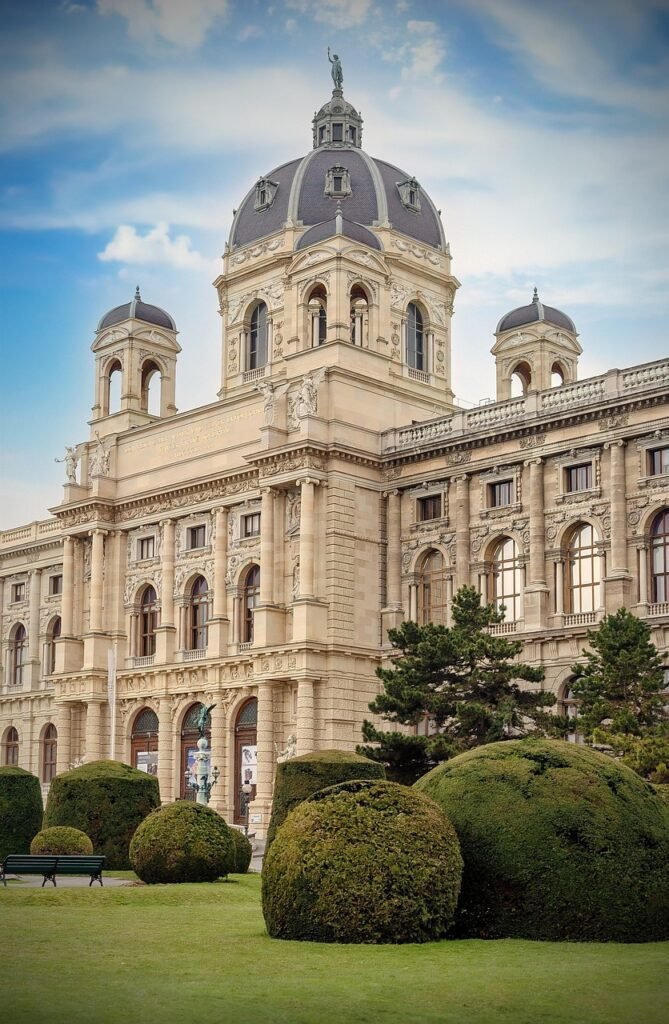 kunsthistorisches museum, vienna, austria, baroque, architecture, castle, places of interest, historically, building, facade, exterior, vienna, vienna, vienna, vienna, vienna, austria, castle
